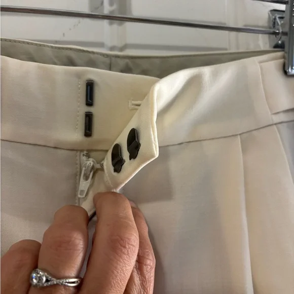 VINCE Double Pleated Cropped trouser pant medium rise - Picture 6 of 12